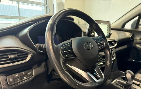 Hyundai Santa Fe IV, 2018 год, 2 430 000 рублей, 13 фотография