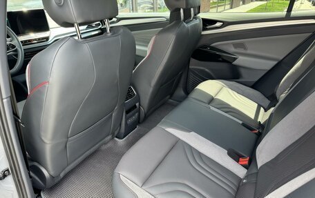 Volkswagen ID.4, 2023 год, 3 590 000 рублей, 16 фотография