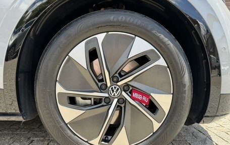 Volkswagen ID.4, 2023 год, 3 590 000 рублей, 13 фотография