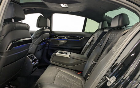 BMW 7 серия, 2020 год, 6 200 000 рублей, 12 фотография