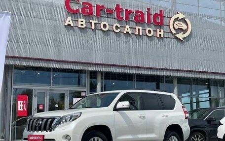 Toyota Land Cruiser Prado 150 рестайлинг 2, 2017 год, 3 199 000 рублей, 1 фотография