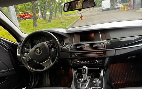 BMW 5 серия, 2015 год, 1 990 000 рублей, 6 фотография