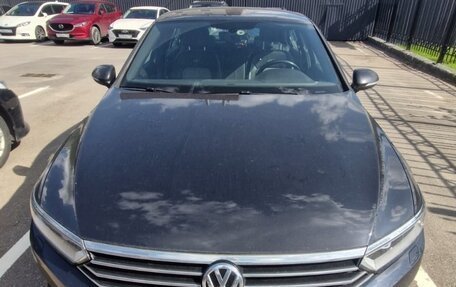 Volkswagen Passat B8 рестайлинг, 2017 год, 1 700 000 рублей, 4 фотография