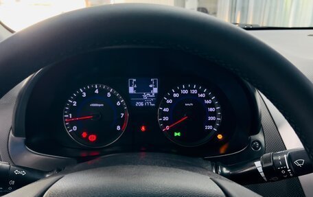 Hyundai Solaris II рестайлинг, 2016 год, 770 000 рублей, 14 фотография