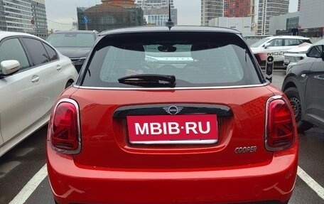 MINI Hatch, 2018 год, 2 200 000 рублей, 5 фотография