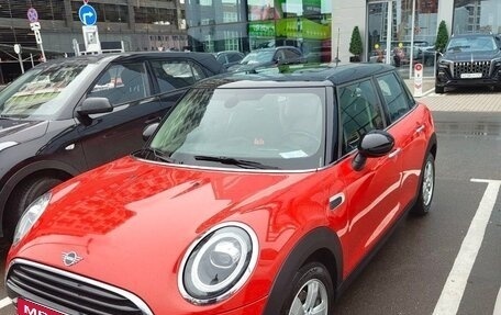 MINI Hatch, 2018 год, 2 200 000 рублей, 6 фотография
