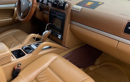 Porsche Cayenne III, 2006 год, 1 350 000 рублей, 8 фотография