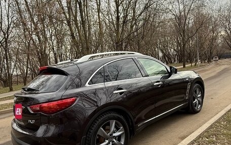 Infiniti FX II, 2011 год, 2 600 000 рублей, 4 фотография