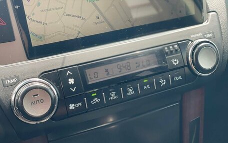 Toyota Land Cruiser Prado 150 рестайлинг 2, 2017 год, 3 199 000 рублей, 20 фотография