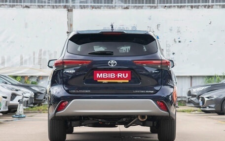Toyota Highlander, 2025 год, 6 400 077 рублей, 7 фотография
