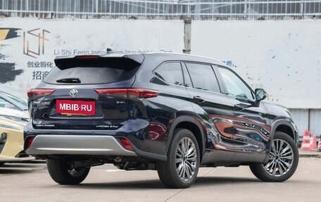 Toyota Highlander, 2025 год, 6 400 077 рублей, 8 фотография