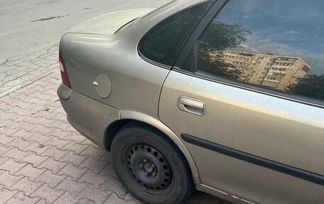 Opel Vectra B рестайлинг, 1998 год, 150 000 рублей, 4 фотография