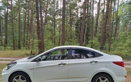 Hyundai Solaris II рестайлинг, 2013 год, 790 000 рублей, 2 фотография