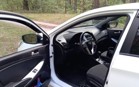 Hyundai Solaris II рестайлинг, 2013 год, 790 000 рублей, 6 фотография