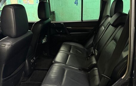 Mitsubishi Pajero IV, 2008 год, 1 550 000 рублей, 11 фотография