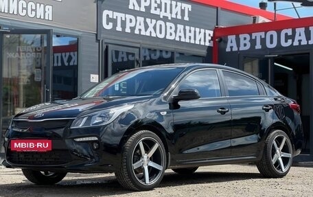 KIA Rio IV, 2017 год, 1 049 000 рублей, 5 фотография