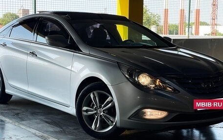 Hyundai Sonata VI, 2011 год, 1 290 000 рублей, 6 фотография