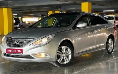 Hyundai Sonata VI, 2011 год, 1 290 000 рублей, 3 фотография