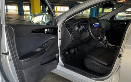 Hyundai Sonata VI, 2011 год, 1 290 000 рублей, 12 фотография