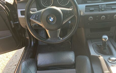 BMW 5 серия, 2004 год, 1 100 000 рублей, 2 фотография