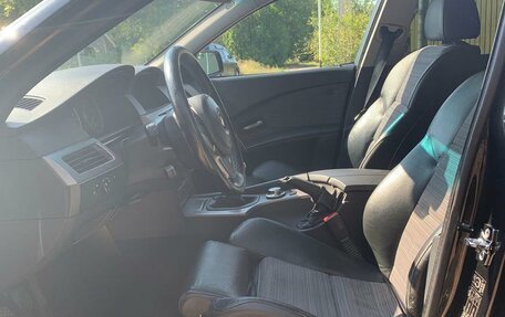 BMW 5 серия, 2004 год, 1 100 000 рублей, 10 фотография