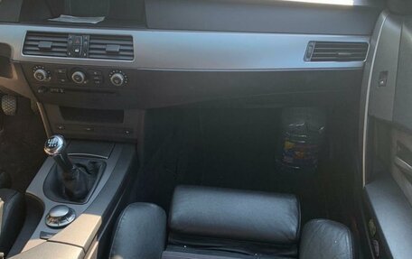 BMW 5 серия, 2004 год, 1 100 000 рублей, 9 фотография