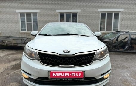 KIA Rio III рестайлинг, 2016 год, 785 000 рублей, 1 фотография