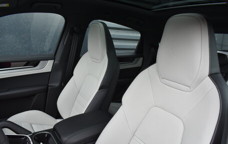 Porsche Cayenne III, 2025 год, 18 850 000 рублей, 11 фотография