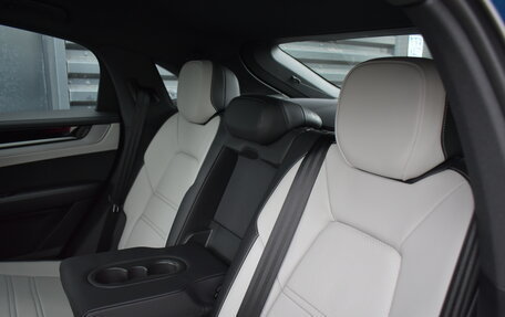 Porsche Cayenne III, 2025 год, 18 850 000 рублей, 13 фотография