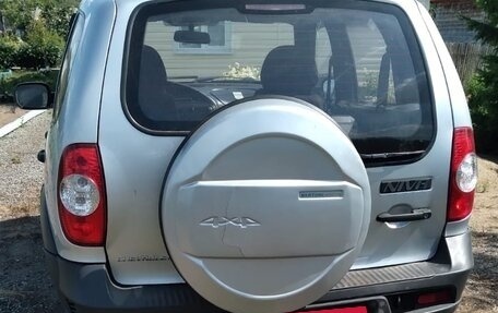 Chevrolet Niva I рестайлинг, 2010 год, 400 000 рублей, 5 фотография
