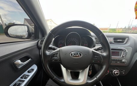KIA Rio III рестайлинг, 2013 год, 950 000 рублей, 12 фотография