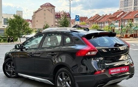 Volvo V40 Cross Country I, 2015 год, 2 690 000 рублей, 5 фотография