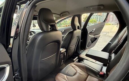 Volvo V40 Cross Country I, 2015 год, 2 690 000 рублей, 16 фотография