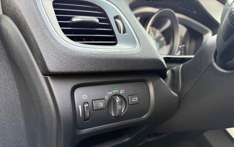 Volvo V40 Cross Country I, 2015 год, 2 690 000 рублей, 12 фотография