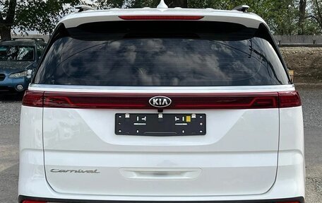 KIA Carnival, 2021 год, 3 050 000 рублей, 3 фотография