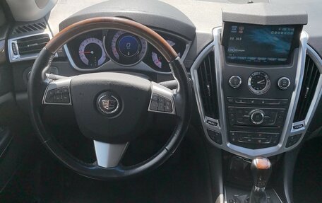 Cadillac SRX II рестайлинг, 2011 год, 989 000 рублей, 8 фотография