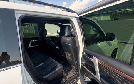 Toyota Land Cruiser 200, 2019 год, 9 490 000 рублей, 6 фотография
