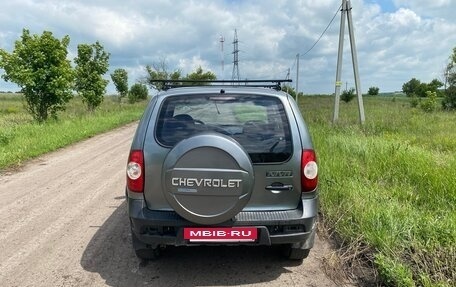 Chevrolet Niva I рестайлинг, 2009 год, 435 000 рублей, 6 фотография