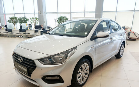 Hyundai Solaris II рестайлинг, 2019 год, 1 240 000 рублей, 5 фотография