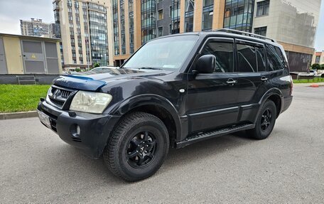 Mitsubishi Pajero III рестайлинг, 2005 год, 1 200 000 рублей, 2 фотография
