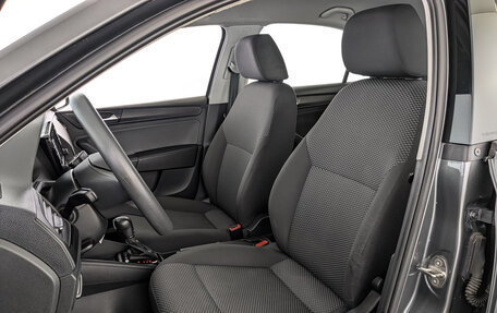 Volkswagen Polo VI (EU Market), 2021 год, 1 550 000 рублей, 20 фотография