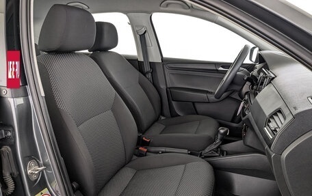 Volkswagen Polo VI (EU Market), 2021 год, 1 550 000 рублей, 24 фотография