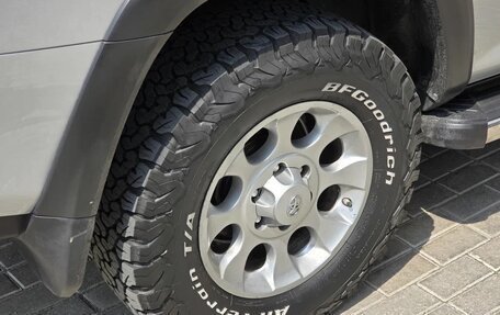 Toyota 4Runner V, 2010 год, 2 700 000 рублей, 11 фотография
