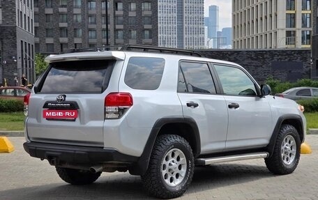 Toyota 4Runner V, 2010 год, 2 700 000 рублей, 3 фотография