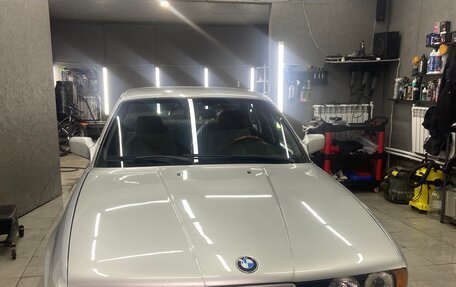 BMW 5 серия, 1991 год, 575 000 рублей, 4 фотография