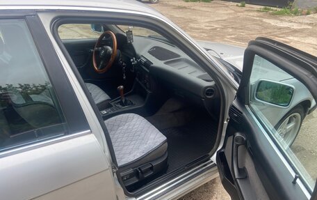 BMW 5 серия, 1991 год, 575 000 рублей, 13 фотография