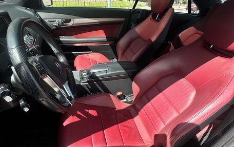 Mercedes-Benz E-Класс, 2016 год, 2 900 000 рублей, 11 фотография
