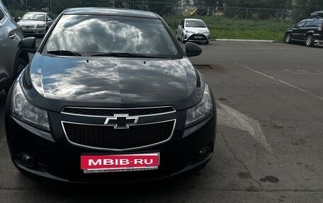 Chevrolet Cruze II, 2010 год, 599 000 рублей, 6 фотография