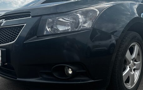 Chevrolet Cruze II, 2010 год, 599 000 рублей, 8 фотография