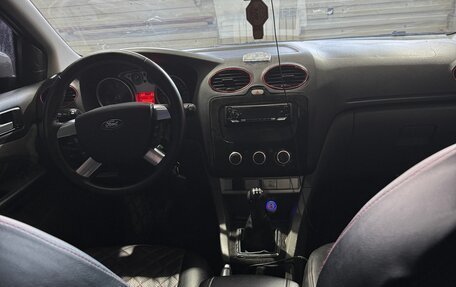 Ford Focus II рестайлинг, 2008 год, 580 000 рублей, 3 фотография